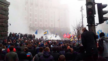 Украина. В Киева возобновились столкновения