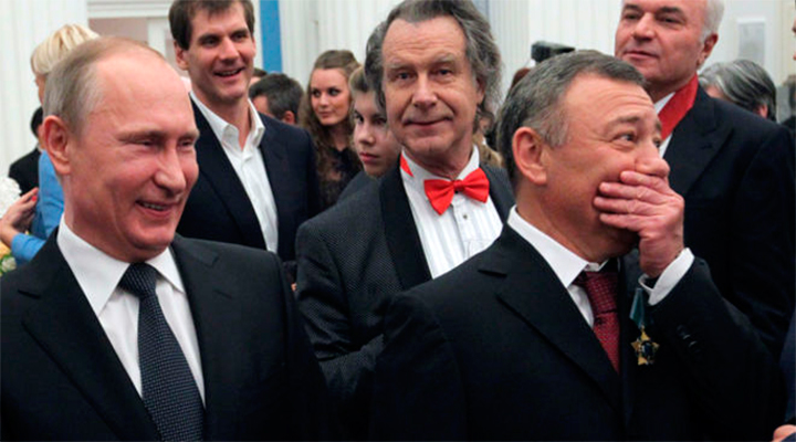 Скоро Путин начнет назначать губернаторами своих массажистов и поваров