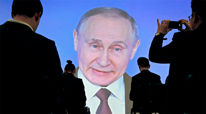 Путин выдает провалившиеся советские наработки за современное оружие