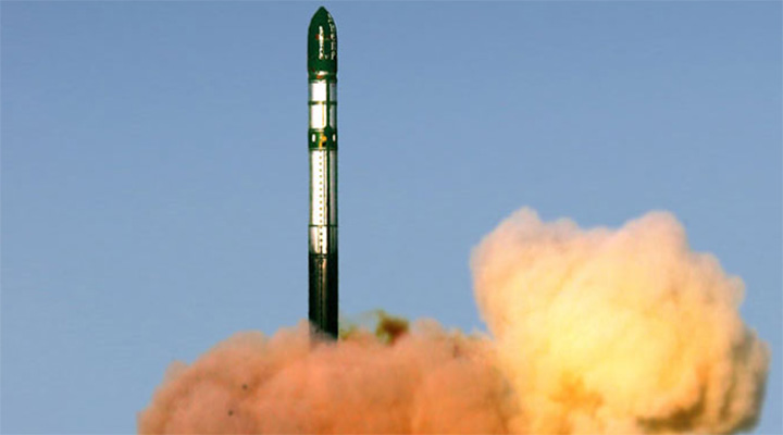Россия грозит ядерными учениями и надеется, что ее ракеты не проржавели 