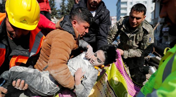 Кавказцы откликнулись на трагедию в Турции и в Сирии. Кремль и Кадыров в своем репертуаре
