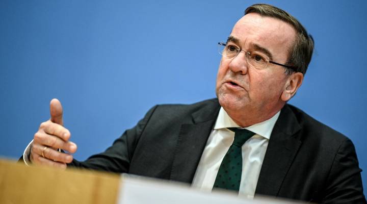 Глава минобороны Германии Борис Писториус назвал вероятную дату войны с Россией